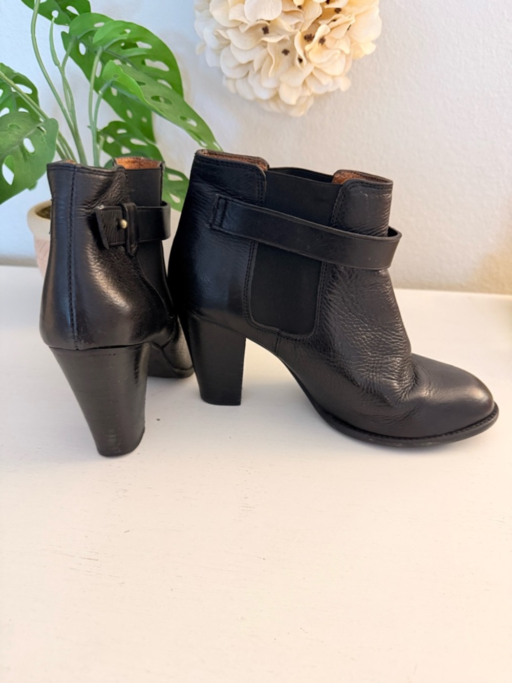 Madewell Black Leather Ankle Booties with Strap Detail